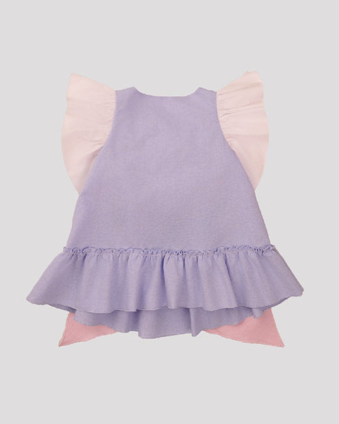 Rochie albastra cu funda oversized roz si volane albe
